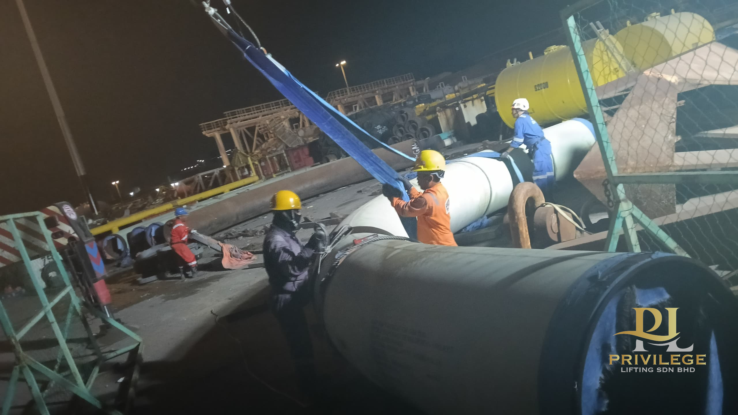 Privilege Lifting heavy transport operations